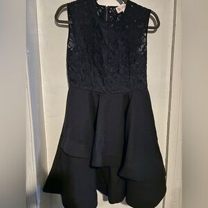 Beautiful embroidered transparent top knee high dress. Soooo beautiful 😍